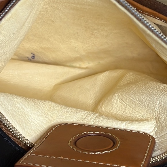 Dooney and Bourke Bucket tote - Picture 12 of 13